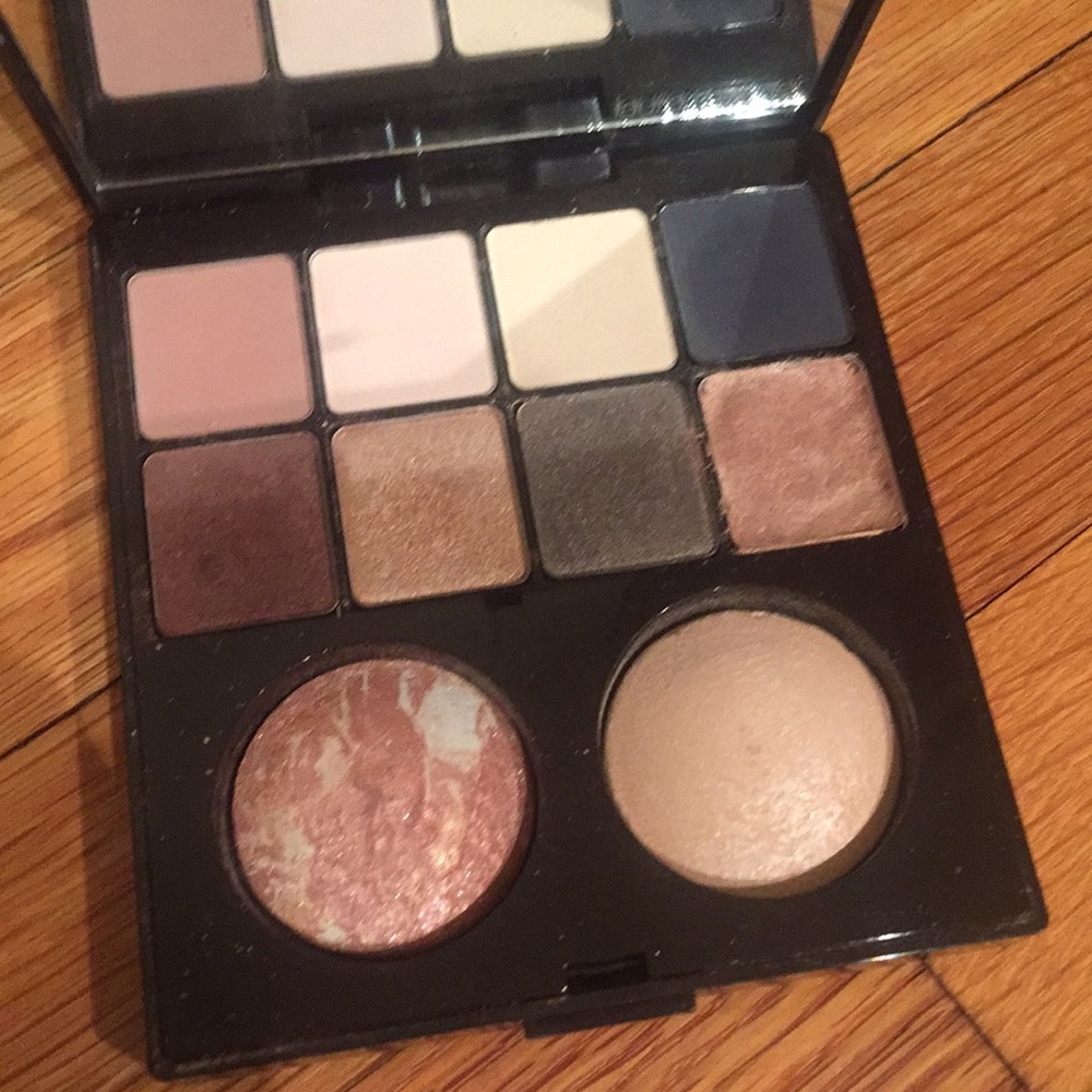 Laura mercier essential art eye & cheek palette